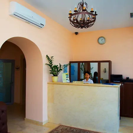 Royal Petrol Hotel-2