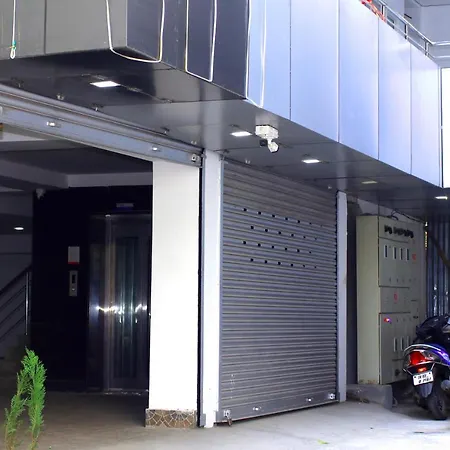 K11 Express - Opp Express Avenue-2