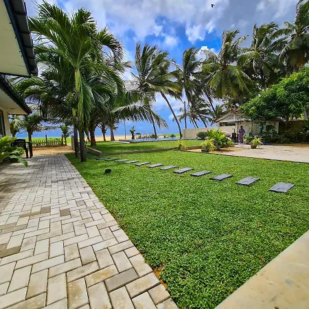 Star Beach Guest House-2