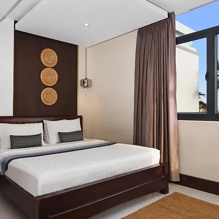 Hotel Five.S-2