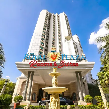 Hotel The Royal Plaza-3
