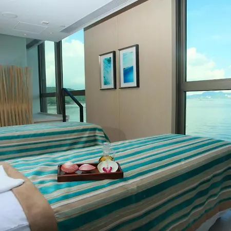 Auberge Discovery Bay Hong Kong-3