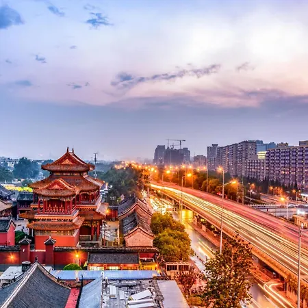 Happy Dragon Alley Hotel: City Center Charm with Free Coffee & Tourist Services-2