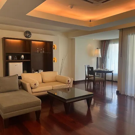 Patong Paragon Resort & Spa Sha Extra Plus-2