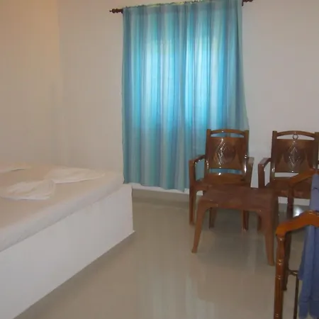 Anicia Beach House-3