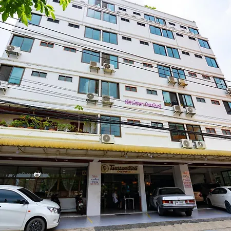 Tat Hotel-2