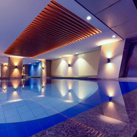 Summit Hotel Greenhills-2