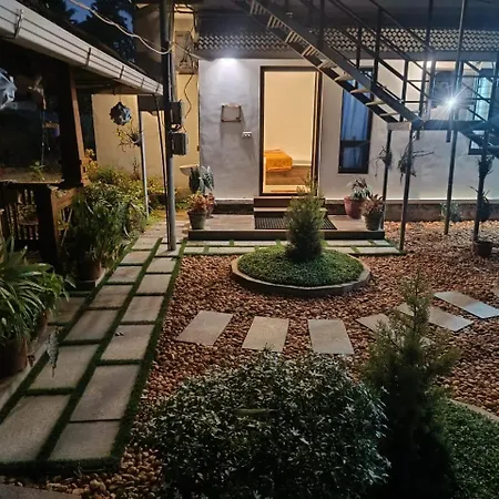 Marari Xavier'S Inn-3