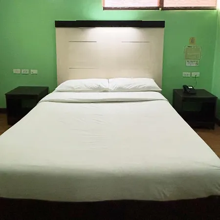 Sugbutel Family Hotel Cebu Powered By Cocotel-3
