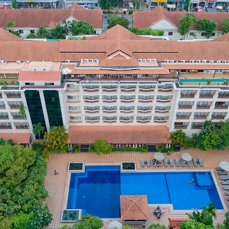 Hotel Somadevi Angkor Resort & Spa-3