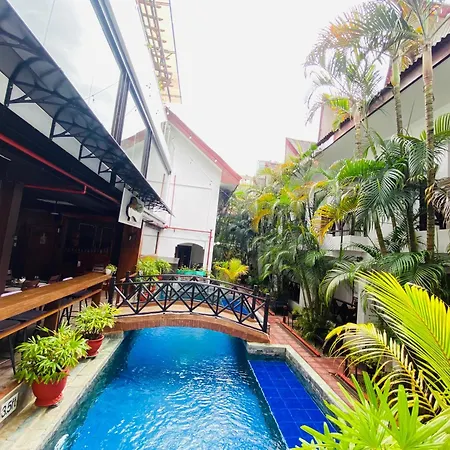 Nirvana Beach Resort-3