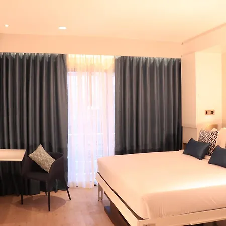 Sunbeam Hotel Pattaya-3