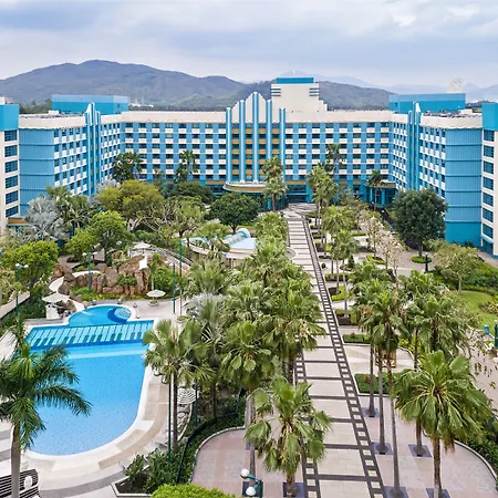 Disney'S Hollywood Hotel-3