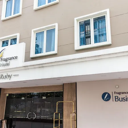 Ibis Budget Singapore Ruby-3