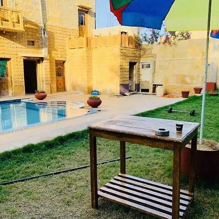 Hotel Golden City-3