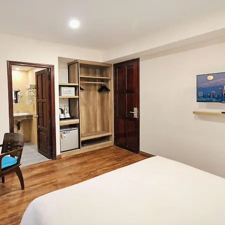 Golden Lotus Hotel-3