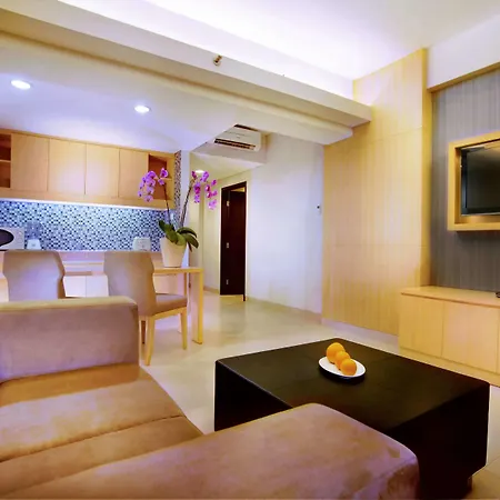 Quest Hotel Kuta By Aston-3