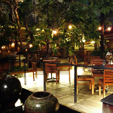 Trang Hotel Bangkok-3