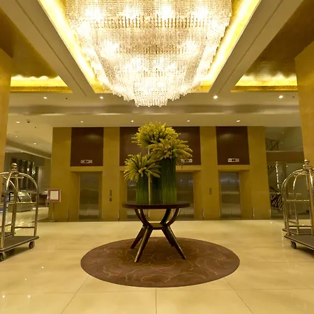 Mandarin Plaza Hotel-2