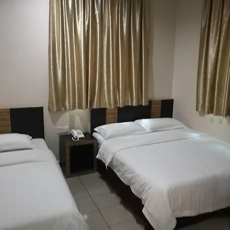 Hotel Traveller-2