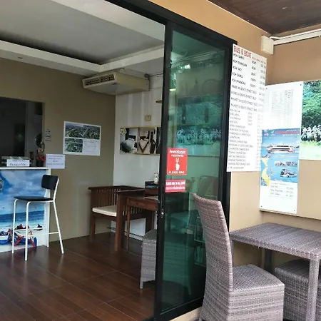 Sunshine Hostel-3
