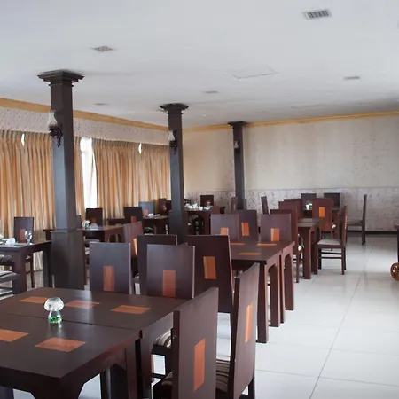 Ceylon City Hotel, Colombo-3