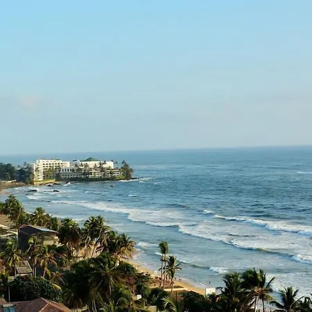 Colombo Mount Beach-2