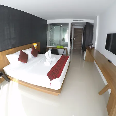 Phoenix Grand Patong-2