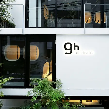 9H Nine Hours Akasaka-2