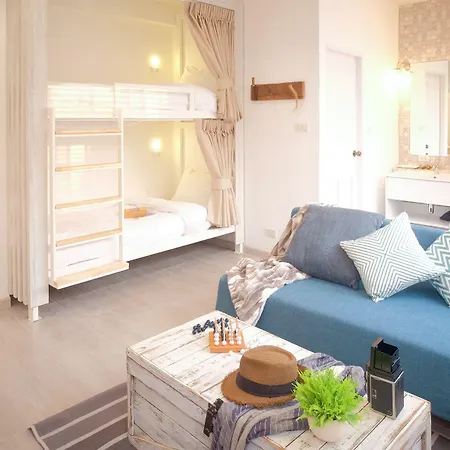 Hide&Seek Boutique Hometel-3