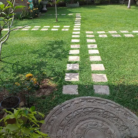 Green Wood Villa Negombo-3