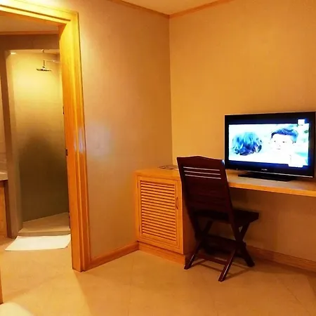 Shore Time Hotel Boracay-2