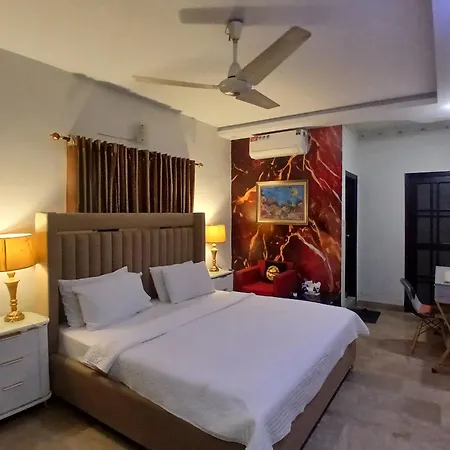 Seaview Lodge Guest House-3