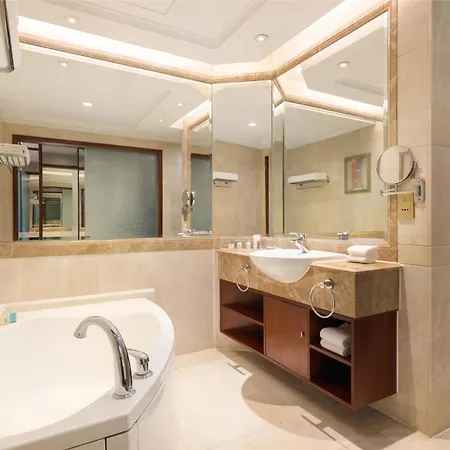 Radisson Blu Hotel Shanghai New World-3
