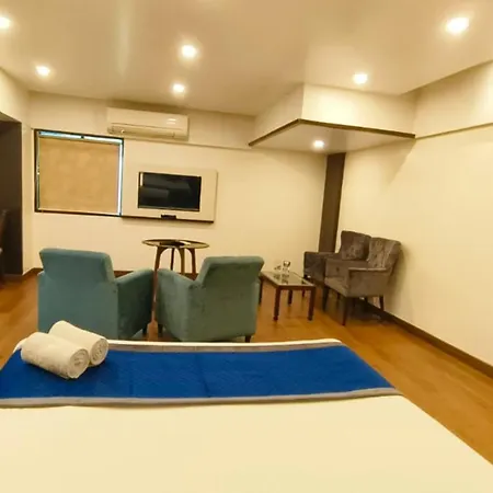 Hotel Le Grande - Mumbai International Airport-2