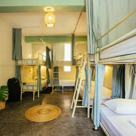 Drop Inn Hostels-3
