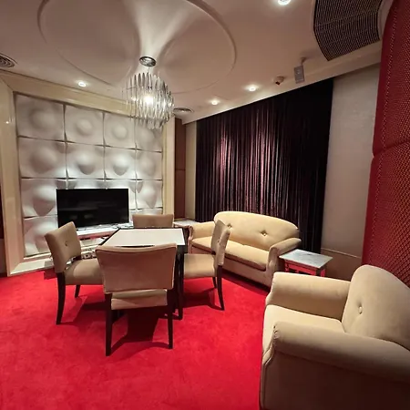 Kowloon Harbourfront Hotel-2
