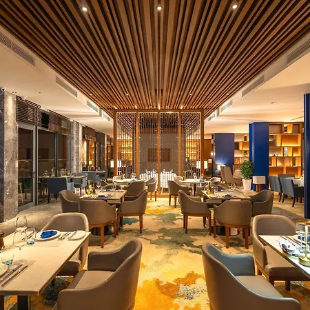 Moevenpick Resort Waverly Phu Quoc-2