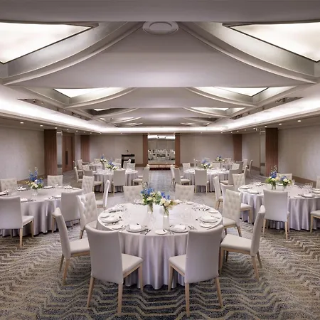 Hilton Fukuoka Sea Hawk-2