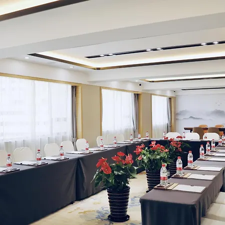 Grand Skylight Hotel Shenzhen (Huaqiang NorthBusiness Zone)-3