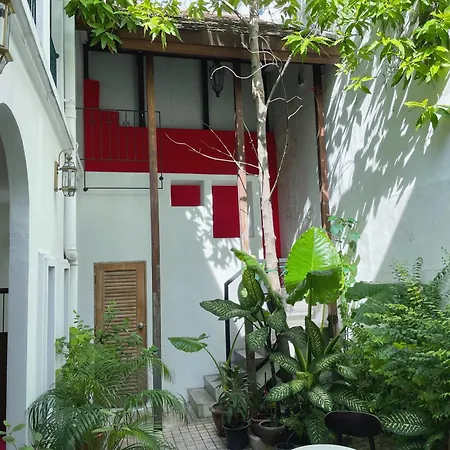 Neighbor Phuthon-3