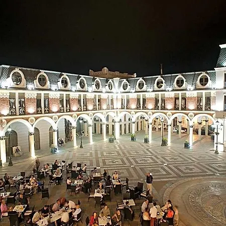 Piazza Four Colours-3
