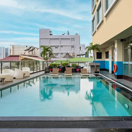Hilton Garden Inn Bangkok Silom-2