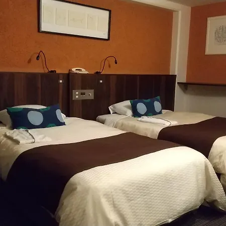 Central Hotel-3