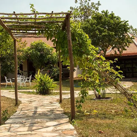 Le Flamboyant Resort-2