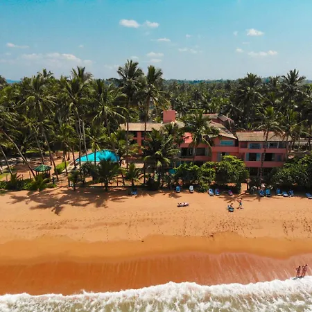 Oyo 246 Roy Villa Beach Hotel-3
