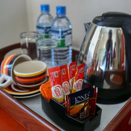 Lazaani Hotel Colombo-2