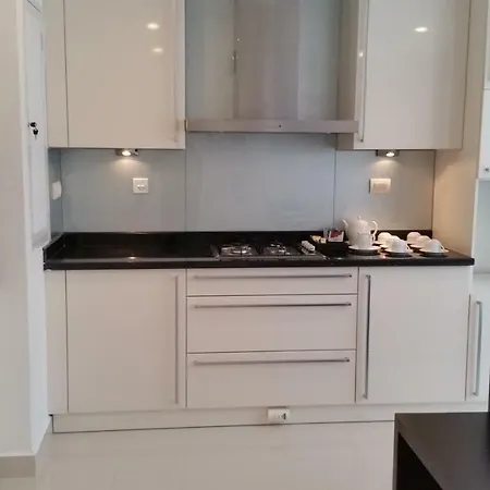 Platinum One - Private Apartment At #1 Bagatalle Road, Unit 7-1 Colombo 3-2