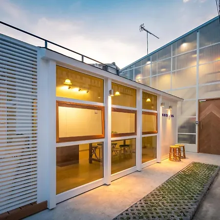 Morn-Ing Hostel-3