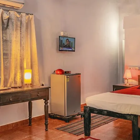 Rodrigues Guest House-2